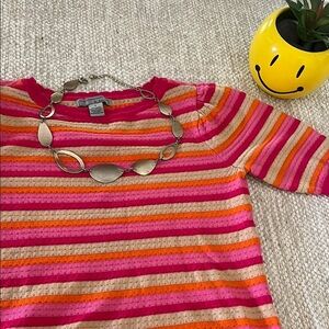 Gold choker necklace